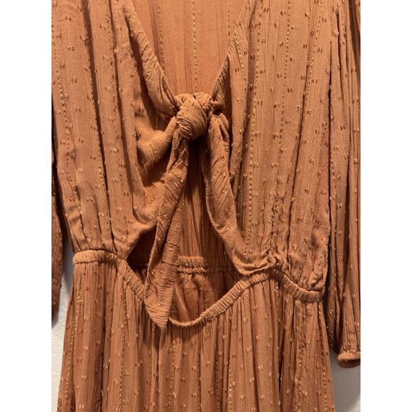 L Space Dress Size Large Stay Golden Mini Putty Metallic Gold Tie Front Cut Out - Picture 3 of 5